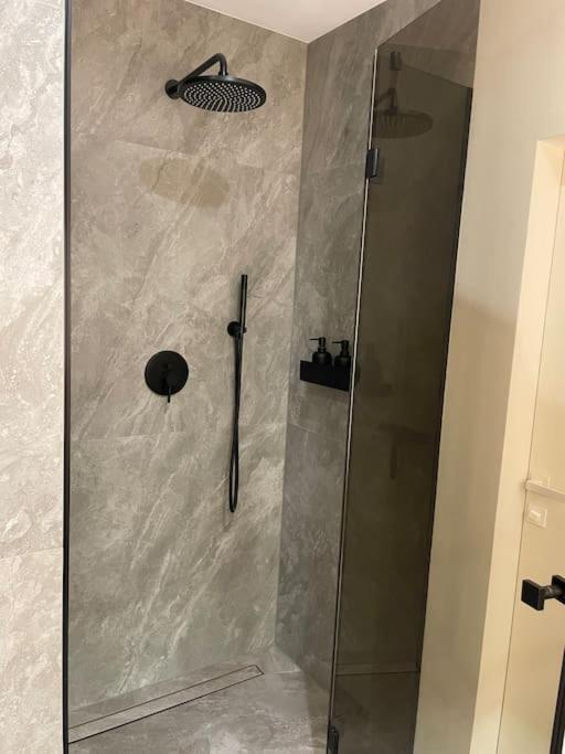 Luxurious & Spacious 2-bedroom * Szczecin